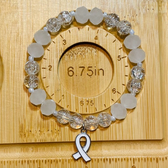 Lung Cancer Awareness Bracelet | White Ribbon - Picture 6 of 6